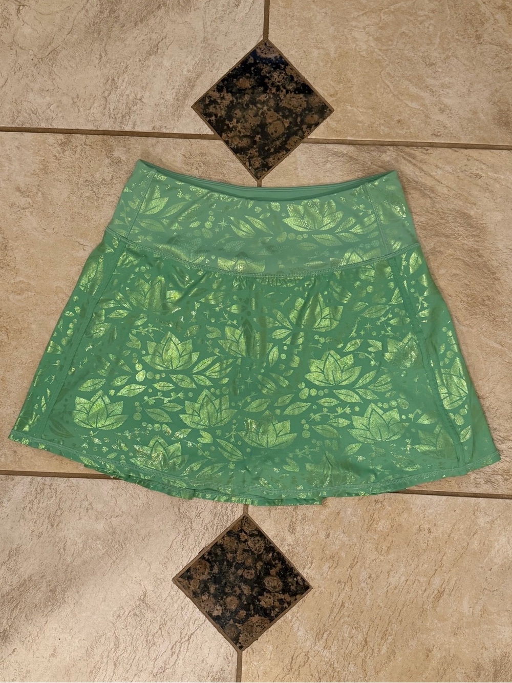 Crowned Athletics LilyPad Skort Size Medium - Disney Princess Tiana Inspired EUC